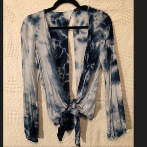 Nordstrom open wrap top, navy tie dye, 3/4 sleeve